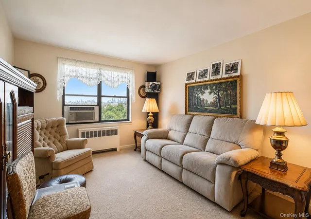 5224-65th-place-3l-new-york-ny-11378/hzid_16d7feee