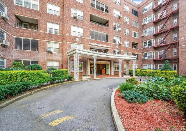67-66-108th-street-d-3-forest-hills-ny-11375/hzid_07e421c1