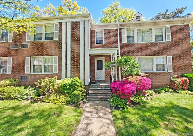 3-lawrence-park-crescent-3-yonkers-ny-10708/hzid_85783f48