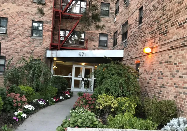 671-bronx-river-rd-6g-yonkers-ny-10704/hzid_bcacd14a