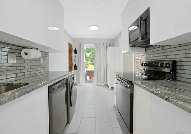 6-crescent-dr-23-haverstraw-ny-10984/hzid_c70e3916