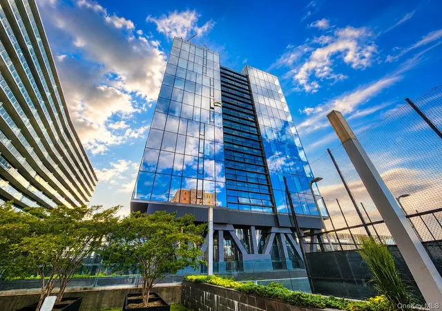 131-05-40-rd-16j-new-york-ny-11354/hzid_179216d1