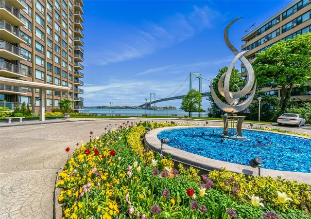 166-25-powells-cvs-blvd-4m-whitestone-ny-11357/hzid_575b41bd