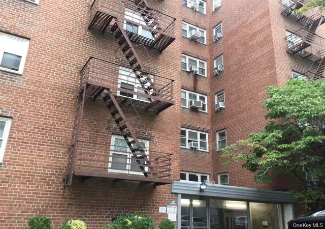 66-10-149-street-3f-flushing-ny-11367/hzid_e0ebd605