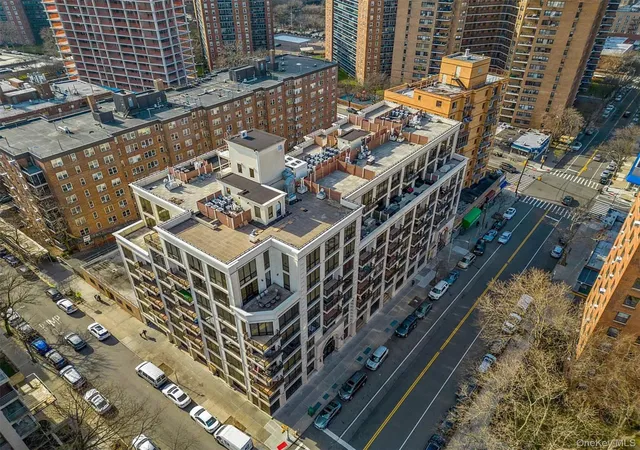 63-36-99th-st-d6-new-york-ny-11374/hzid_aae88e9e