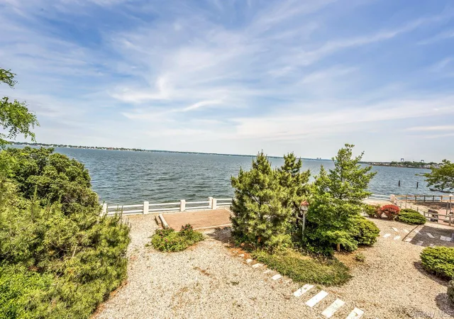 1490-shore-dr-4f-new-york-ny-10465/hzid_eb5641c2