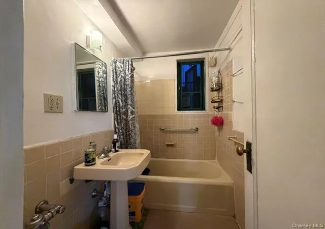 1670-metropolitan-ave-3f-bronx-ny-10462/hzid_770d8660