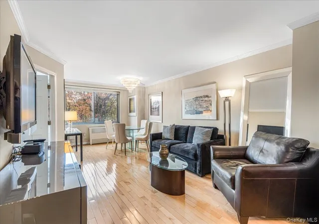 220-55-46th-avenue-5p-new-york-ny-11361/hzid_a160c45c