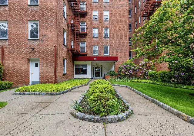 611-palmer-rd-3y-yonkers-ny-10701/hzid_7be2265e