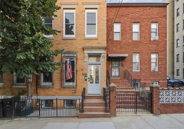 3409-29th-street-new-york-ny-11106/hzid_29b93cbc