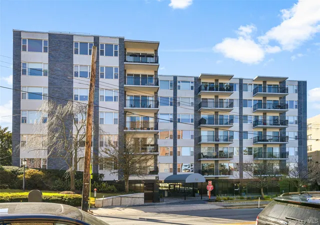 20-old-mamaroneck-rd-7g-white-plains-ny-10605/hzid_8b64a891