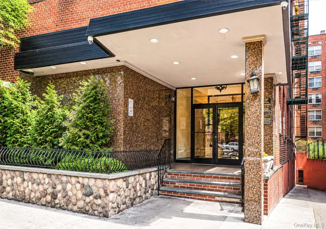 134-54-maple-ave-4h-new-york-ny-11355/hzid_9aa79a18