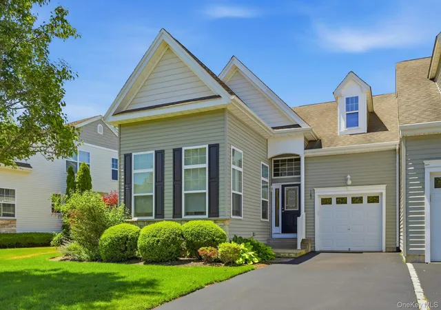 163-augusta-dr-163-brookhaven-ny-11763/hzid_010a06d8