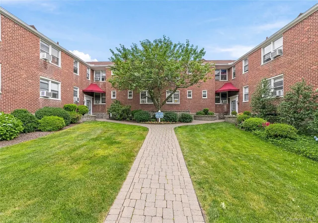 9-bryant-crescent-1g-white-plains-ny-10605/hzid_e90a5ffe