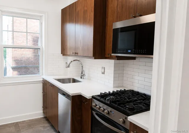 120-cabrini-43-new-york-ny-10033/hzid_48e035ed