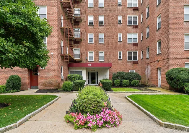 609-palmer-rd-7c-yonkers-ny-10701/hzid_e0ff155a