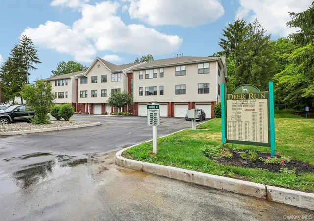181-deer-ct-dr-middletown-ny-10940/hzid_f202e2dd
