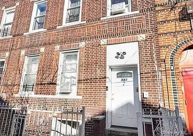 581-van-siclen-ave-brooklyn-ny-11207/hzid_28f97d45
