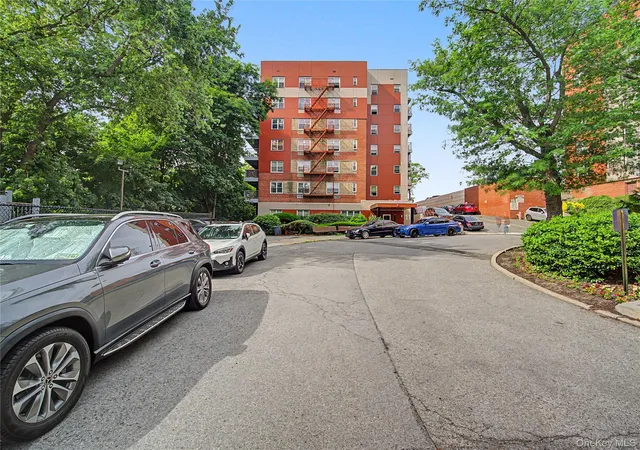 11-balint-551-yonkers-ny-10710/hzid_fa8a96ef