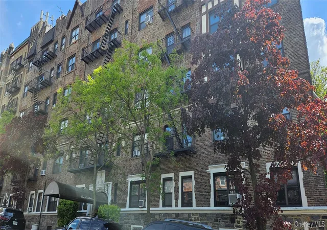 130-bay-ridge-pkwy-4e-brooklyn-ny-11209/hzid_3887803f