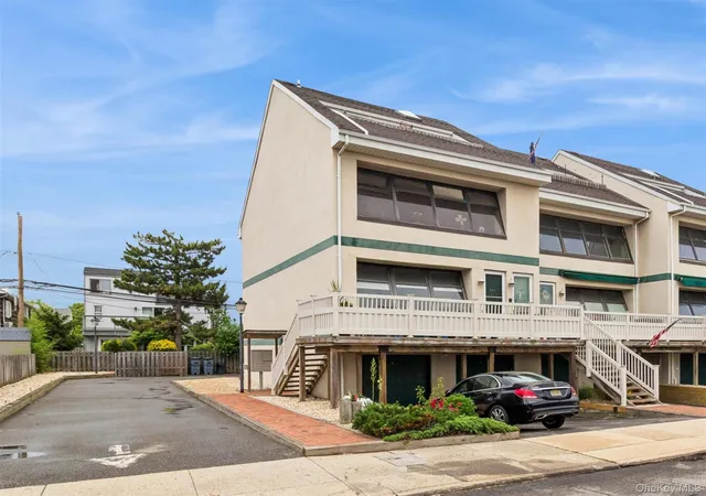 545a-w-broadway-long-beach-ny-11561/hzid_13a68e13