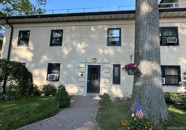 61-manchester-rd-a-21-eastchester-ny-10709/hzid_c4780254