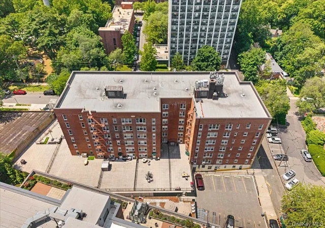 2736-independence-ave-2b-new-york-ny-10463/hzid_c727f1b9