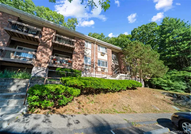 8-north-james-st-i-peekskill-ny-10566/hzid_87118e60