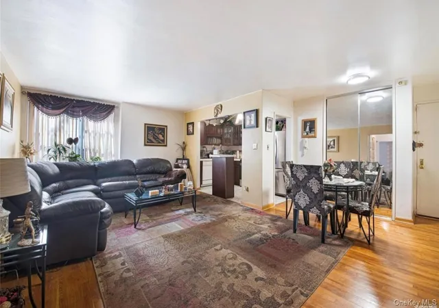 1275-east-51st-st-3b-brooklyn-ny-11234/hzid_954a27ca