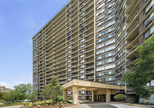 2-bay-club-dr-6f-new-york-ny-11360/hzid_797e7eba