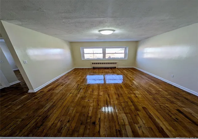 732-saint-ouen-st-bronx-ny-10470/hzid_d04e3d18