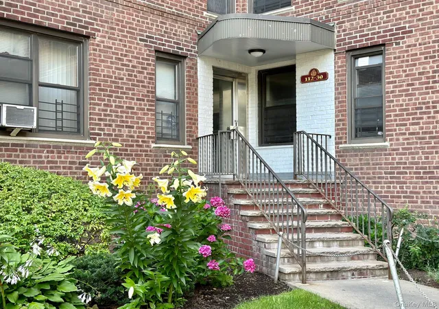 11315-34th-avenue-1e-corona-ny-11368/hzid_d906b960