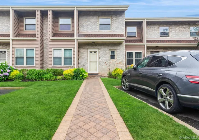 2845-nicole-ct-hempstead-ny-11572/hzid_5bfa99f1