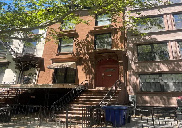 875a-greene-ave-brooklyn-ny-11221/hzid_ea4154f7