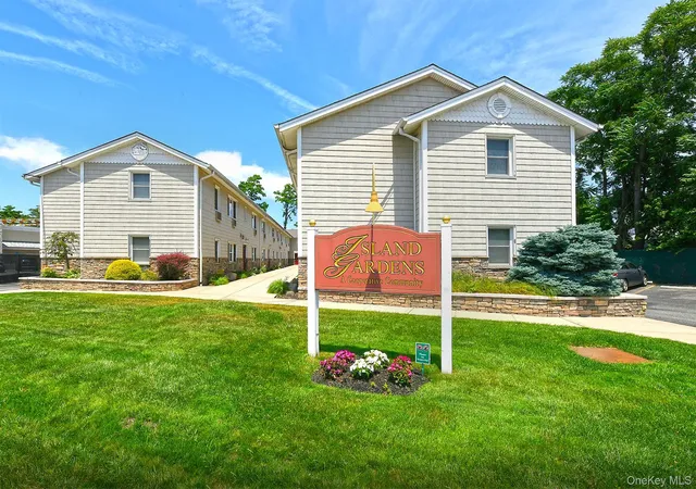 490-main-st-c-4-oyster-bay-ny-11735/hzid_e61fd11a