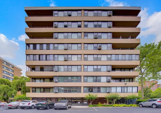 166-10-powells-cove-blvd-2c-new-york-ny-11357/hzid_31ae4518