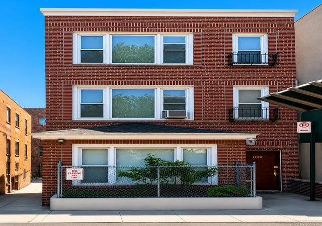 1120-anderson-ave-bronx-ny-10452/hzid_fea16805