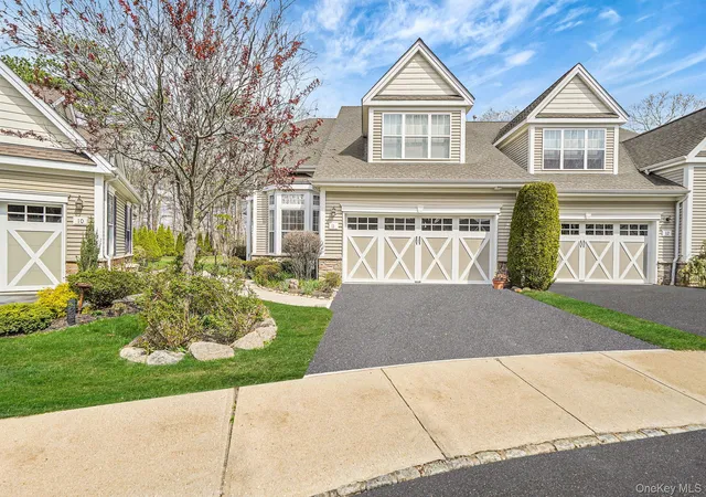 11-ovation-pl-brookhaven-ny-11941/hzid_a2efeb03