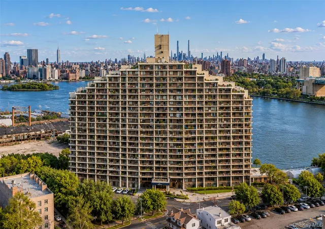 25-40-shore-blvd-15q-new-york-ny-11222/hzid_0d2f03fe