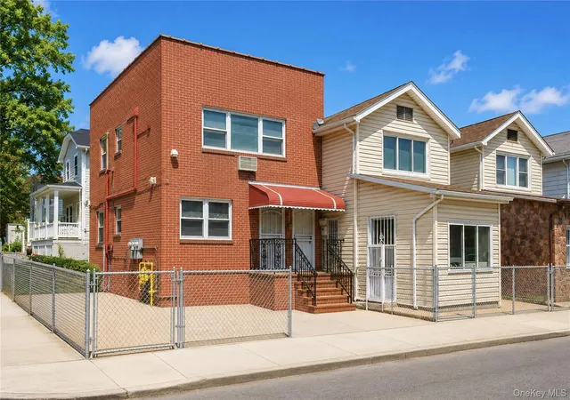 2686-east-12th-st-brooklyn-ny-11235/hzid_e20ef649