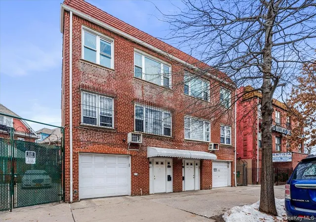 90-27-elmhurst-ave-new-york-ny-11372/hzid_f00224bd
