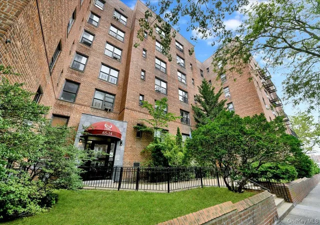 6510-108th-st-2j-new-york-ny-11375/hzid_554334ec