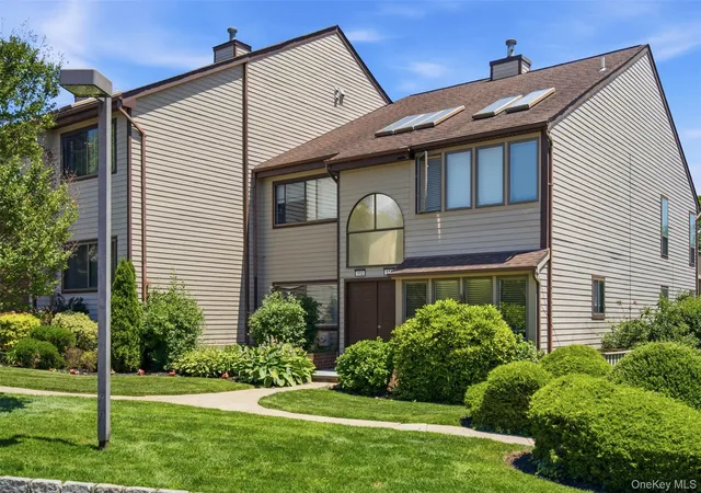 112-the-glen-112-oyster-bay-ny-11545/hzid_648b5ac4