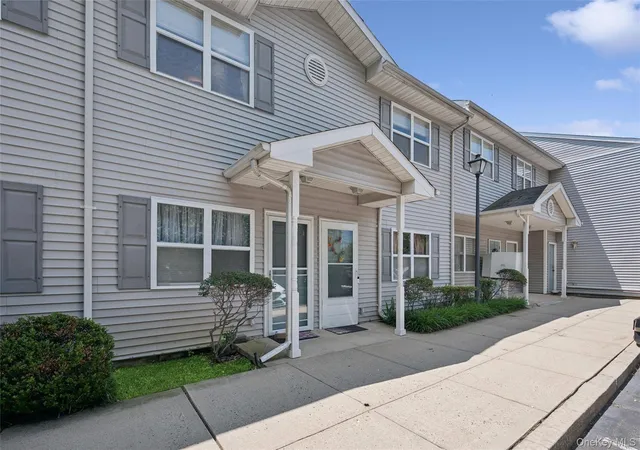 2295-milburn-ave-11-hempstead-ny-11510/hzid_49bf5eca