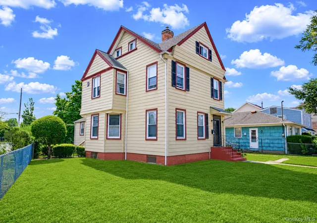 12-52-bay-park-pl-new-york-ny-11691/hzid_624a8358