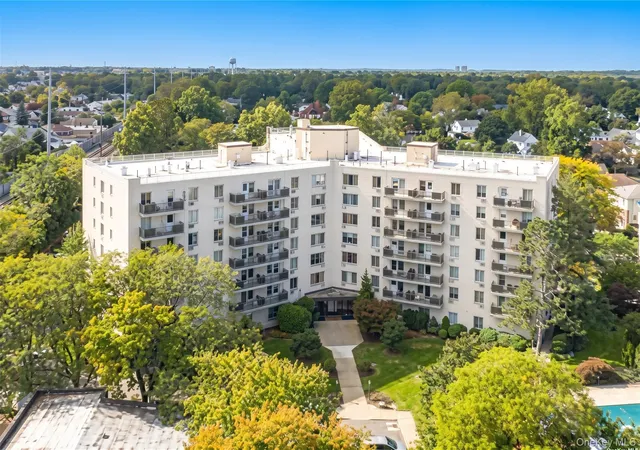 135-post-ave-2q-north-hempstead-ny-11590/hzid_404ea345