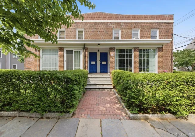 21-crescent-pl-yonkers-ny-10704/hzid_8e1adb22