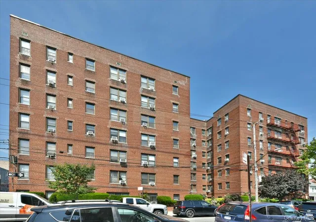 2680-e-19th-street-2s-brooklyn-ny-11235/hzid_881d6339