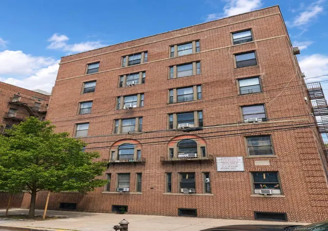 33-38-parsons-blvd-3d-flushing-ny-11354/hzid_65cbebc2