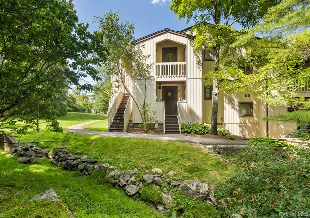 48-overlook-cmns-yorktown-heights-ny-10598/hzid_62e1a659